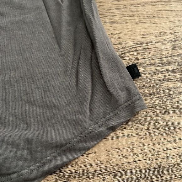 Lululemon Delta Long Sleeve *Sun Wash - Picture 6 of 9